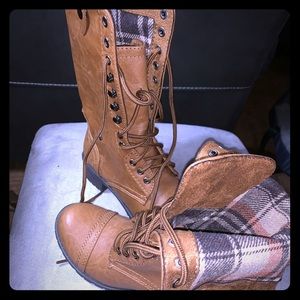 Tan brand new boots